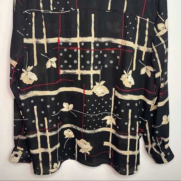 Floral Button Down Blouse - Picture 6 of 8